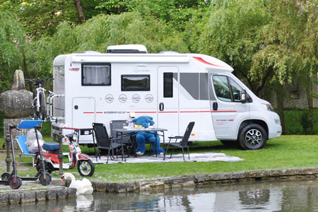 Najem avtodoma Adria C-Series C60 SP