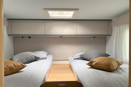 Najem avtodoma Adria Matrix Plus 670 SL