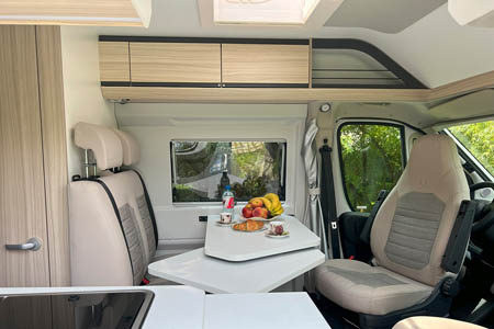 Najem avtodoma Adria Twin 600 SP Family/Pograd