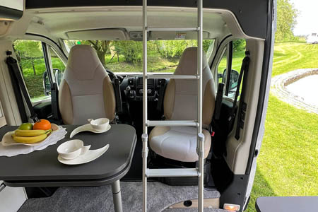 Najem avtodoma Adria V-Series V65 SL
