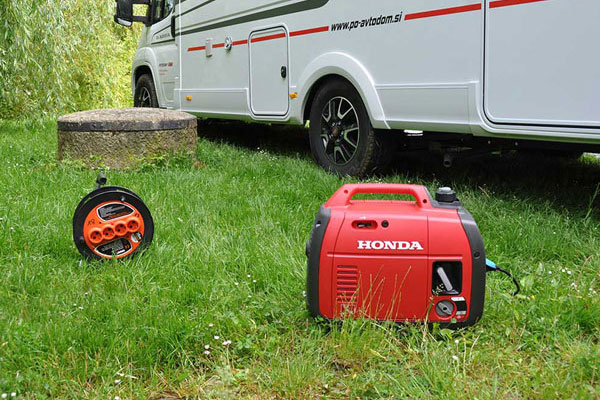Agregat-Generator elektrike - Honda EU 22i